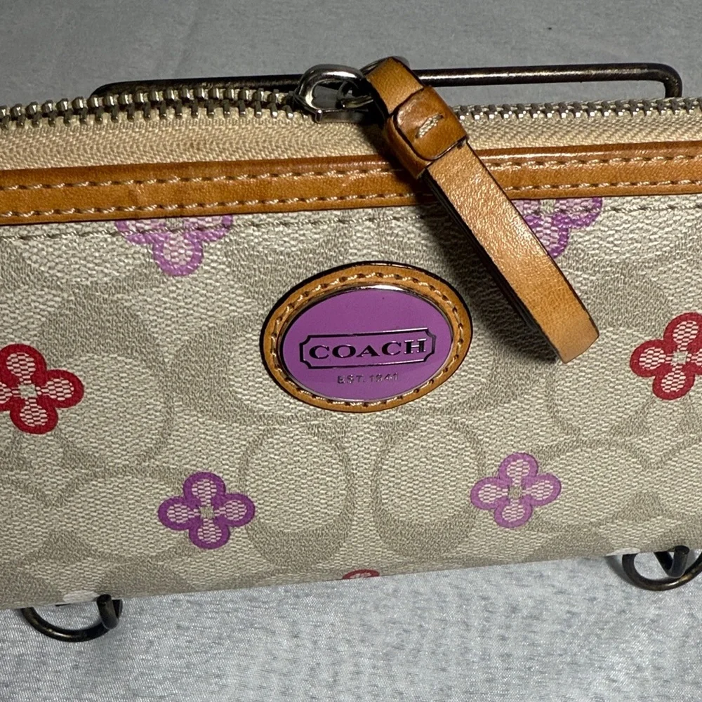 Coach Beige Wallet with Red and Purple Accents - Picture 6 of 7